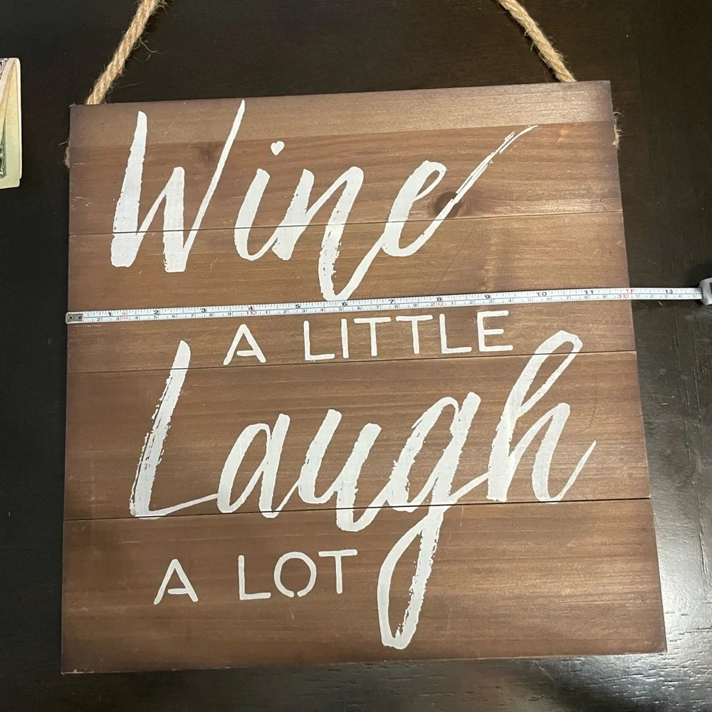 Charming Rustic Wine Wall Hanging